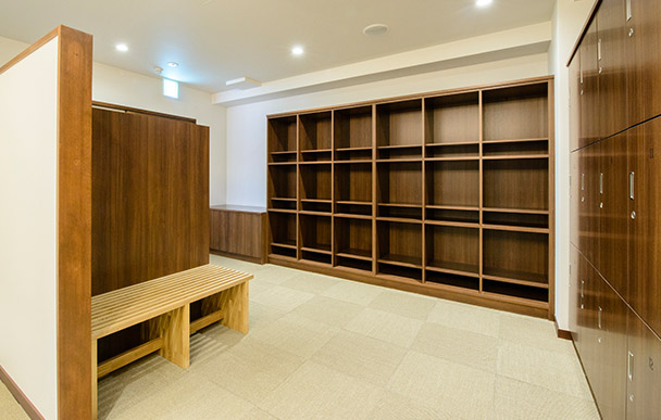 Changing room Image 2